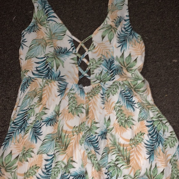 Tropical print romper - Picture 3 of 7